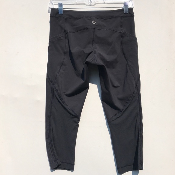 LULULEMON beach runner crop pants 6 leggings - Picture 4 of 5